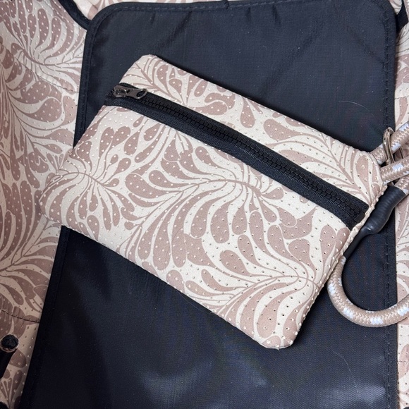 Anthropologie Pop Ups Brand Everyday Neoprene Tote - Picture 8 of 9